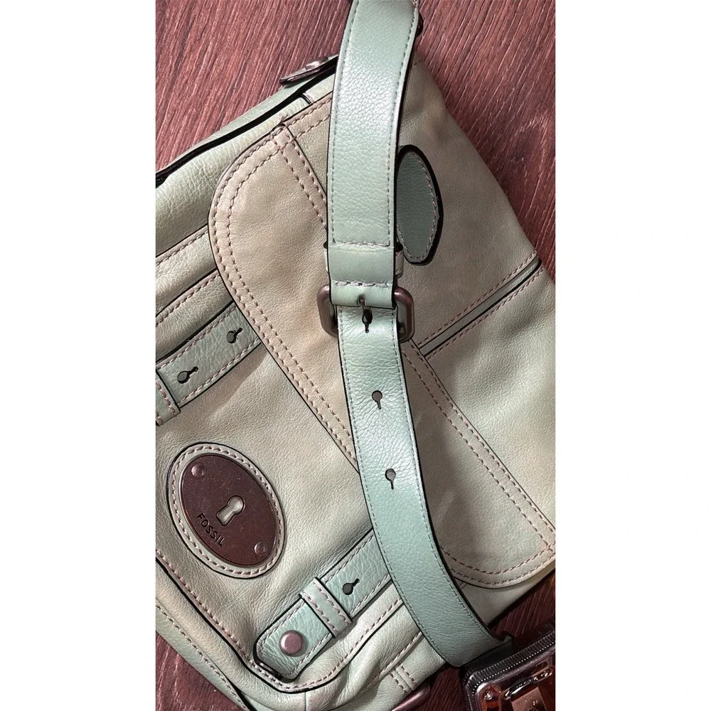 Fossil‎ Maddox Green Leather Classic Long Live Vintage Flap Buckle Crossbody Bag - Picture 8 of 9